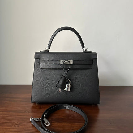 HM KELLY 25CM BLACK EPSOM SILVER HARDWARE