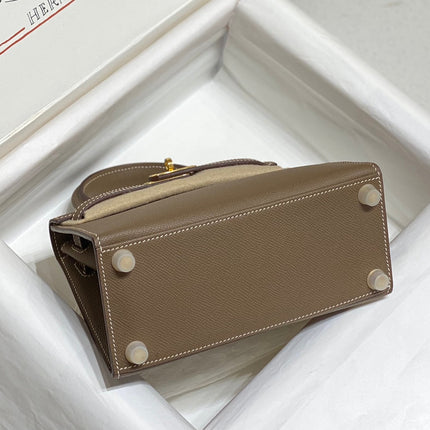 KELLY MINI 20 BAG IN MEDIUM BROWN CALFSKIN WITH GOLD HARDWARE