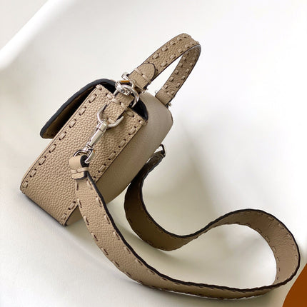 Fend Baguette 27 Bag Brown Calfskin Shw