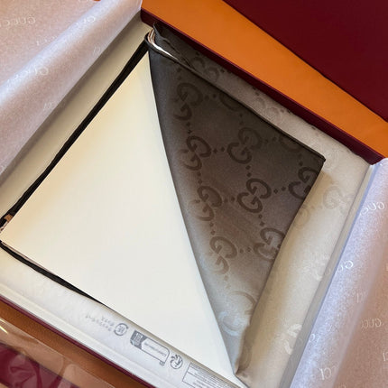 GUCCI 25S SCARF 90 IN SILK 600369