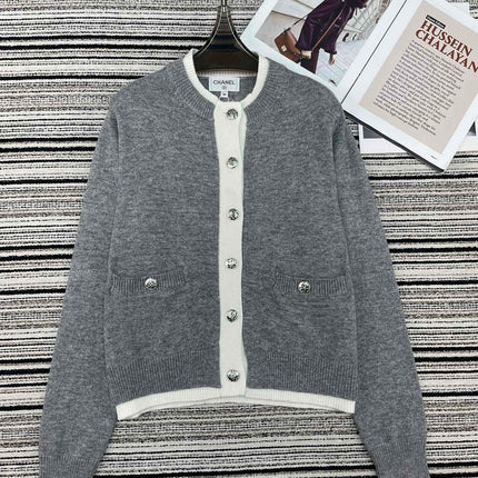 CHANEL 26S CARDIGAN 945