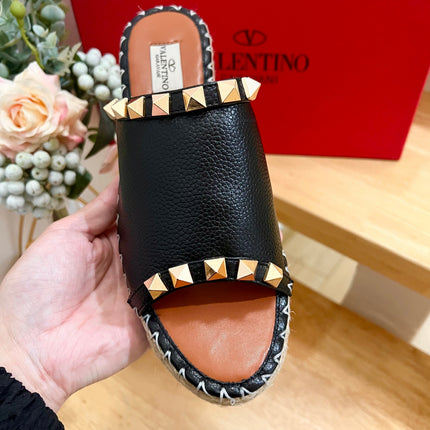 LACE-UP WEDGE SANDALS IN BLACK CALFSKIN WITH STUDS