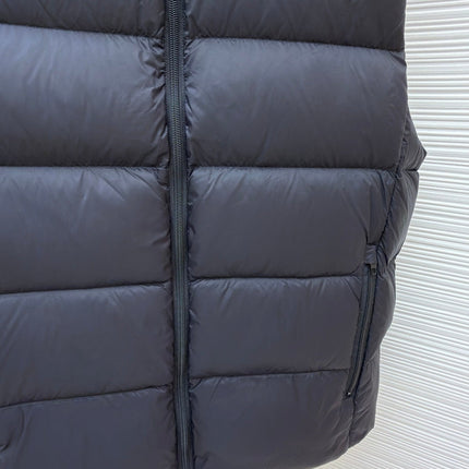 BALENCIAGA 26S SLEEVELESS DOWN PUFFER VEST 283