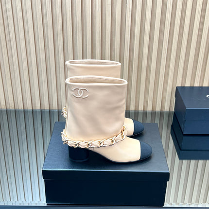 CHANEL 25S LOW BOOTS 65MM IN BEIGE CALFSKIN GOLD HARDWARE