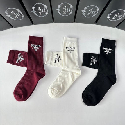 PRADA 26S CREW SOCKS 569253 (1 BOX)
