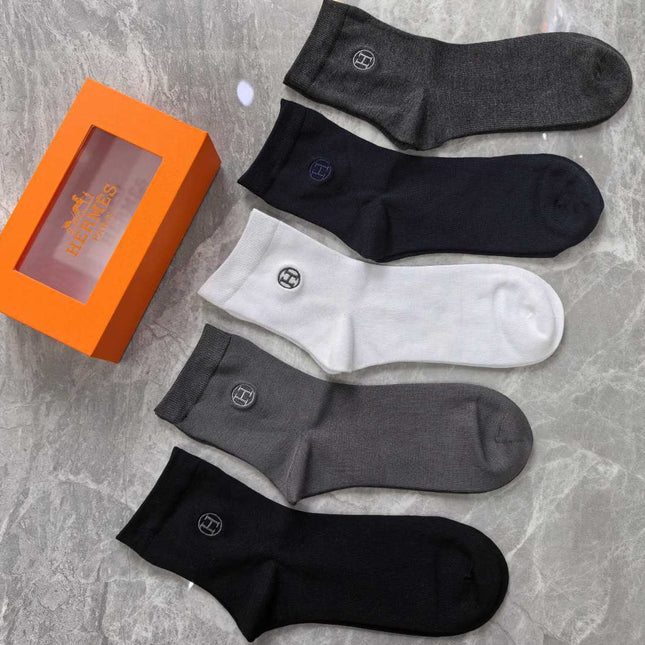 HERMES 26S CREW SOCKS 317608 (1 BOX)
