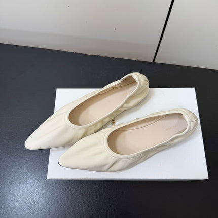 THE ROW 26S POINTED TOE BALLET FLATS IN IVORY WHITE LAMBSKIN