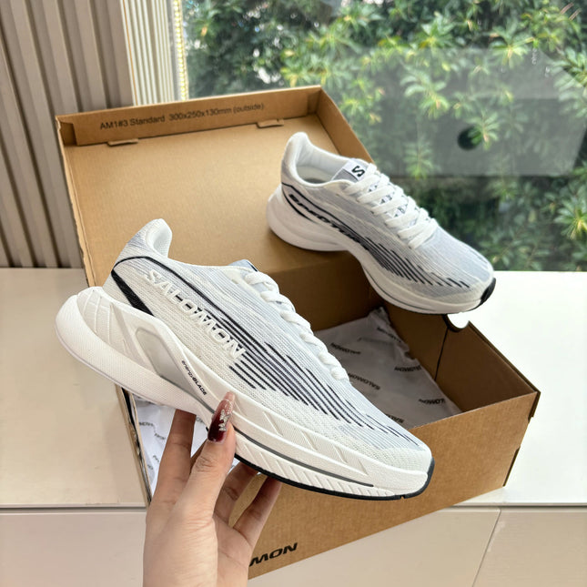 ALO 25S SALOMON SPECTUR SNEAKER IN BLACK AND WHITE MESH FABRIC