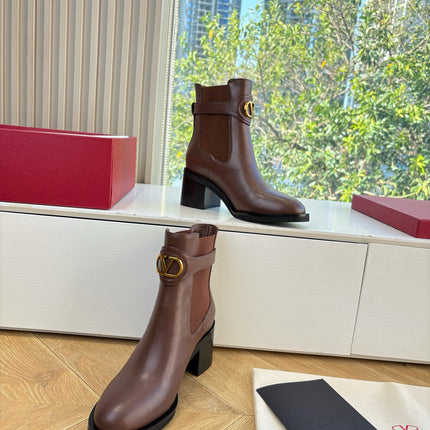 VALENTINO 25S SIGNATURE LOGO BOOTS 60 MM IN BROWN CALFSKIN WITH GOLD HARDWARE