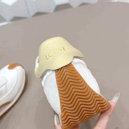 LOEWE 26S FLOW RUNNER SNEAKER IN WHITE SUEDE AND LIGHT YELLOW CALFSKIN
