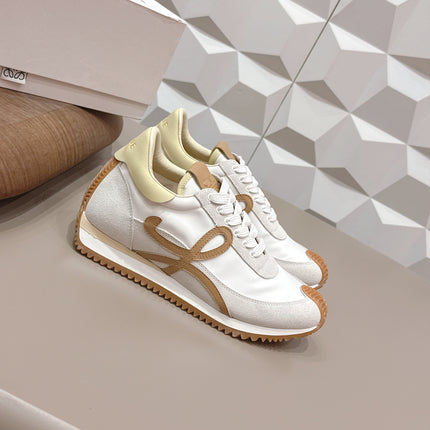 LOEWE 26S FLOW RUNNER SNEAKER IN WHITE SUEDE AND LIGHT YELLOW CALFSKIN