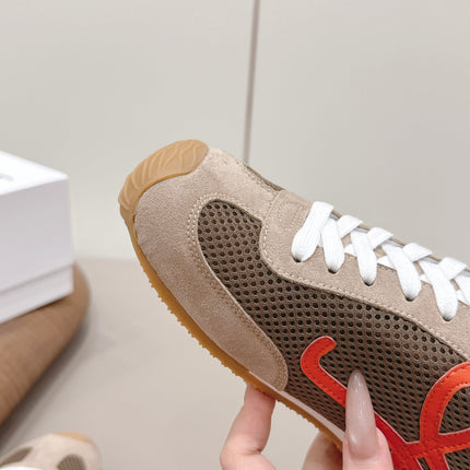 LOEWE 26S BALLET RUNNER 2.0 IN LIGHT BROWN SUEDE AND DARK BROWN MESH