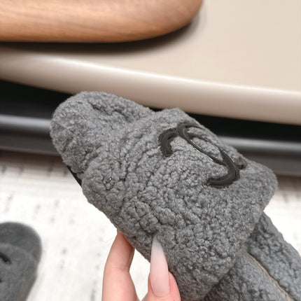 CHANEL 26S SLIDE MULES IN GREY SHEARLING AND BLACK CC LOGO