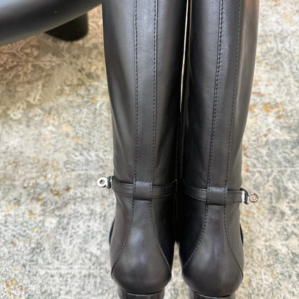 HM 26S FLAT KNEE-HIGH BOOTS IN BLACK CALFSKIN