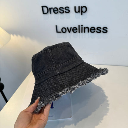 LOEWE 26S DENIM BUCKET HAT STYLE 180