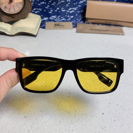 BURBERRY 26S SQUARE FRAME IN ACETATE 432594