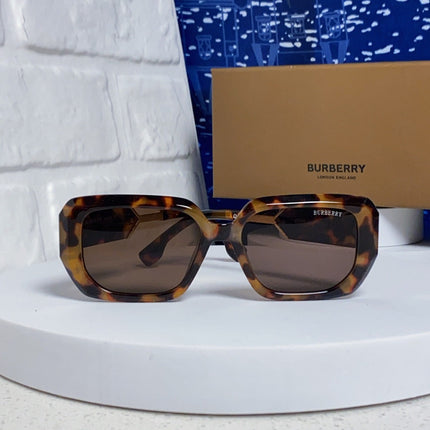 BURBERRY 26S SQUARE GEOMETRIC FRAME IN ACETATE 402987