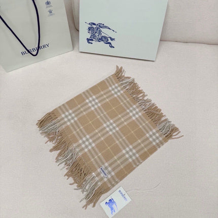 BURBERRY 26S SCARF 155CM IN CASHMERE 309947