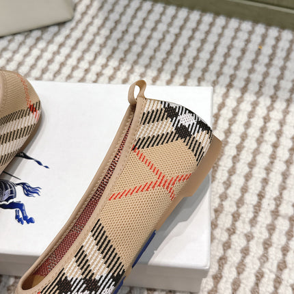 BURBERRY 26S BALLET FLATS IN BEIGE AND BLACK KNIT