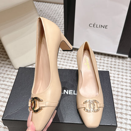 CHANEL 26S HIGH HEELS 75 MM IN BEIGE CALFSKIN WITH GOLD-TONE CC LOGO