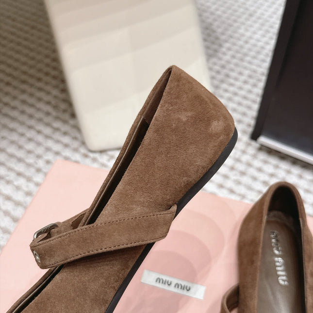 MIUMIU 26S MARY JANE BALLET IN DARK BROWN SUEDE WITH BUCKLE STRAP
