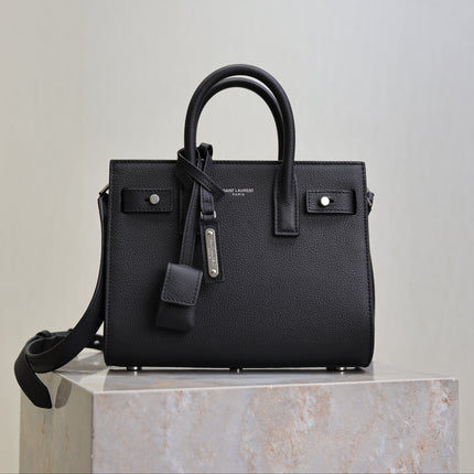 YSL 25S SAC DE JOUR 22 IN BLACK GRAINED CALFSKIN SILVER HARDWARE