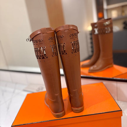 HM 26S PERFORATED HIGH-TOP BOOTS IN COGNAC BROWN CALFSKIN