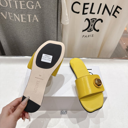 LOEWE 26S PEBBLE SLIDE IN YELLOW CALFSKIN GOLD HARDWARE