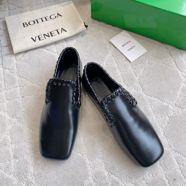 BOTTEGA VENETA 26S SABATO LOAFERS IN BLACK CALFSKIN