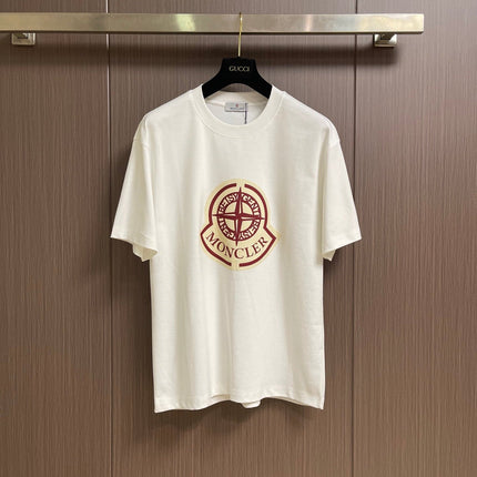 MONCLER 26S SHORT-SLEEVE T-SHIRT 676