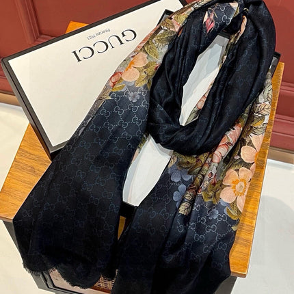 GUCCI 25S SCARF 200 IN CASHMERE 733883