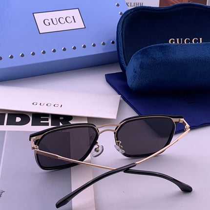 GUCCI 26S SQUARE FRAME IN METAL 422540