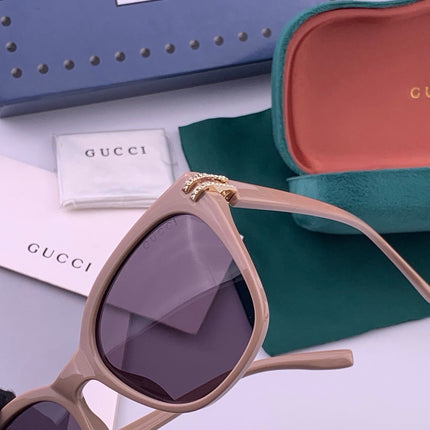 GUCCI 26S SQUARE FRAME IN ACETATE 426555