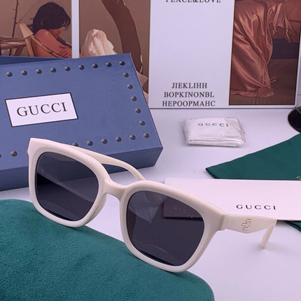 GUCCI 26S SQUARE FRAME IN ACETATE 426569