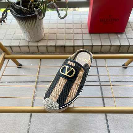 VALENTINO 26S ESPADRILLE MULES IN BLACK AND BEIGE RAFFIA