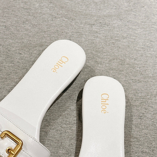 CHLOÉ 26S SLIDE SANDALS IN WHITE LAMBSKIN
