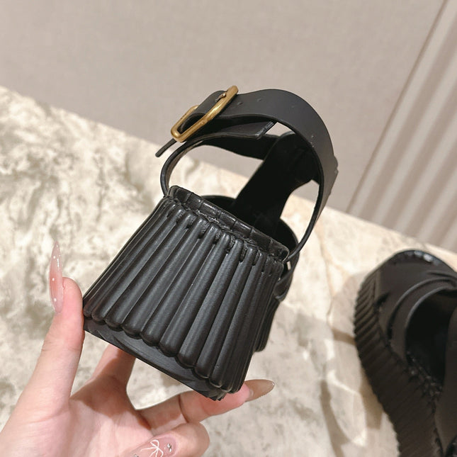 CHLOÉ 26S HIGH-HEELED SANDALS IN BLACK LAMBSKIN
