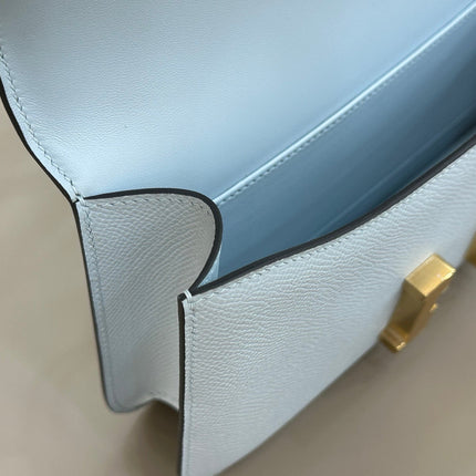 HM 25S CONSTANCE ELAN 24 CM IN SKY BLUE EPSOM WITH GOLD HARDWARE