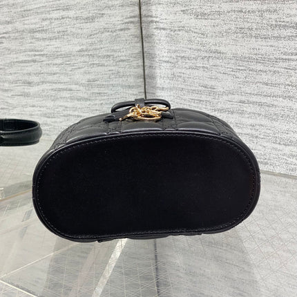 DIOR 26S MINI VANITY 17 IN BLACK LAMBSKIN