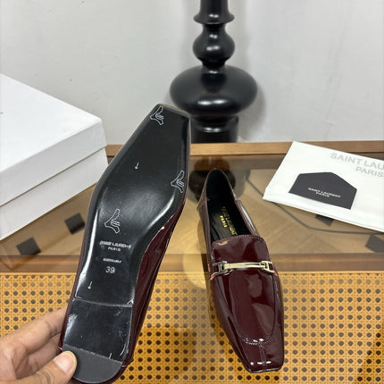 YSL 26S SQUARE-TOE LOAFERS IN DARK RED GLOSSY CALFSKIN WITH METAL BAR