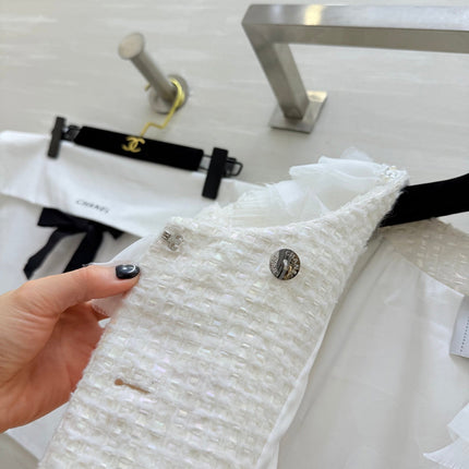 CHANEL 26S TWEED JACKET 820