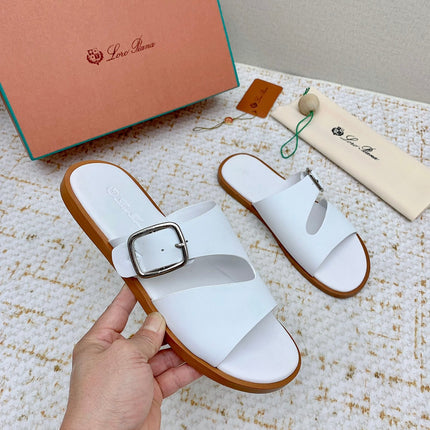 SANDALS IN WHITE CALFSKIN