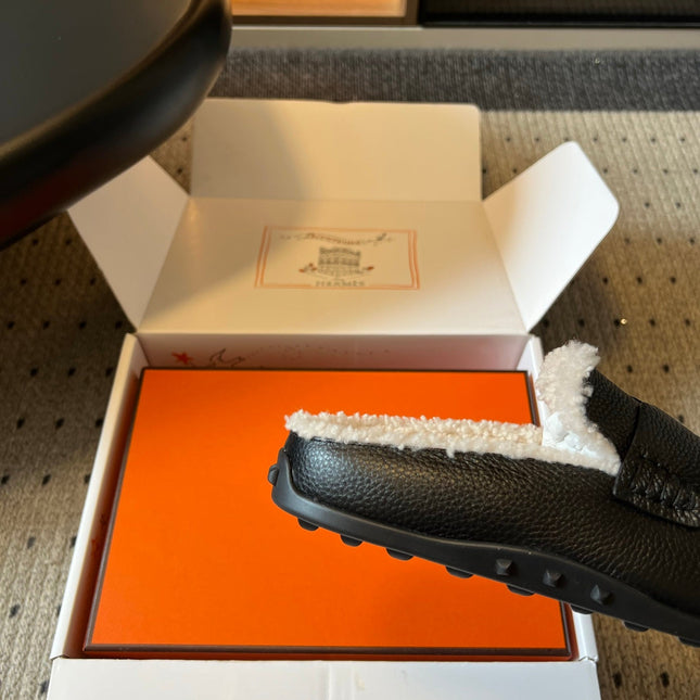 HM 26S DESTIN MULES IN BLACK CALFSKIN