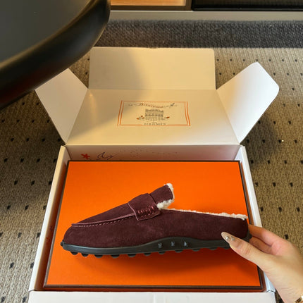 HM 26S DESTIN MULES IN DARK RED SUEDE