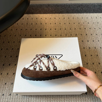 PRADA 26S WOVEN MULES IN IVORY WOOL AND DARK BROWN SUEDE