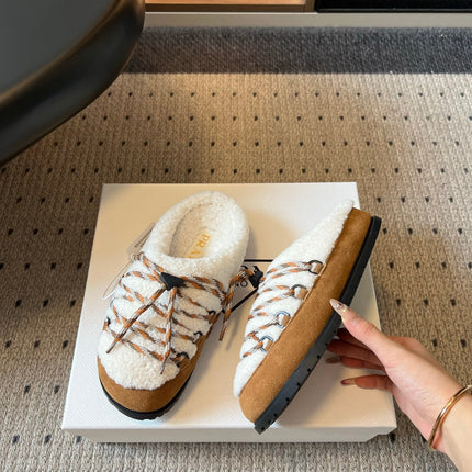 PRADA 26S WOVEN MULES IN IVORY WOOL AND BROWN SUEDE