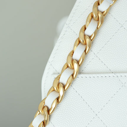 CHANEL 25S HOBO BAG 30 CM IN WHITE LAMBSKIN WITH GOLD HARDWARE