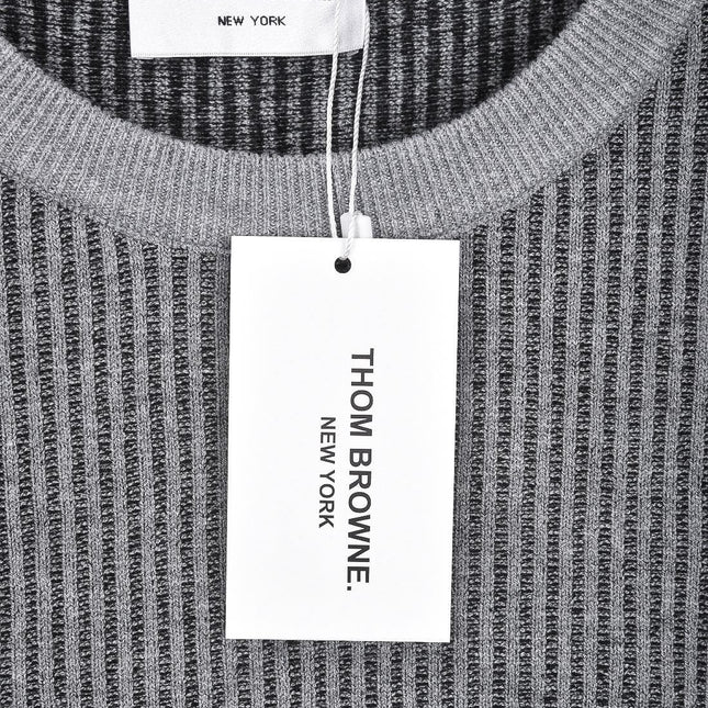 THOM 26S ROUND-NECK KNIT SWEATER 323