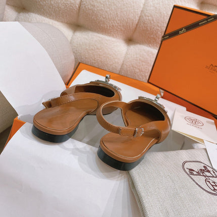 HM 26S INNOCENTE SLINGBACK IN CARAMEL BROWN CALFSKIN SILVER HARDWARE