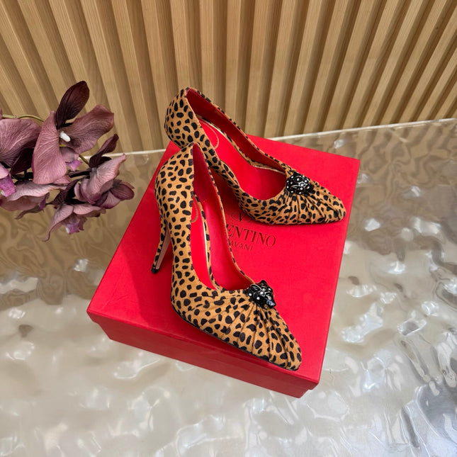 VALENTINO 26S HIGH-HEEL 100 MM IN LEOPARD-PRINT CALF HAIR